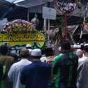 Ribuan Orang Beri Penghormatan Terakhir Untuk Habib Abdurrahman