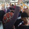 Transjakarta Ramai Di Libur Tahun Baru