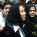 Rita Dan Miryam Berbagi Tugas Di Rutan KPK