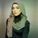 Lindsay Lohan, Berhijab Di London Modest Fashion Week