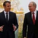 Macron Dan Putin Bahas Serangan Kimia Eks Agen Rusia Lewat Telepon