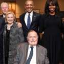 Empat Presiden AS Foto Bersama Usai Pemakaman Barbara Bush, Trump Absen