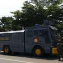 Water Canon Dan Barracuda Siaga Di Depan KKP Sambut Demo Penjarakan Sukmawati