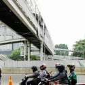 JPO Polda Metro Jaya Cuma Setengah Doang