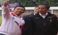 Selfie Bareng Jokowi
