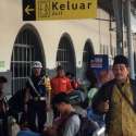 14.364 Orang Masuk Stasiun Senen