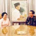 Bahas Cawapres Dengan Jokowi, Mega Senyum-senyum
