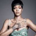 Rihanna, Jualan Cambuk Seks