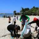 Komunitas Penyelam Di Selayar Buat Kegiatan Aksi Bersih Pantai