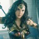 Gal Gadot, Wonder Woman Undur Tayang