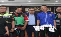 Diminta Jadi Bapak Angkat