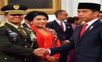 Salaman Selamat Dari Presiden