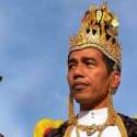 Mahkota Raja Jokowi Menusuk Sri Sultan Dan Keluarga Ningrat Di Jawa<i>!</i>