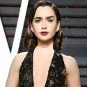 Lily Collins, Banggakan Rob Pattinson