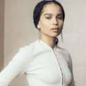 Zoe Kravitz, Dikelilingi Gadis Pirang