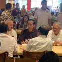 Jokowi Bersama Alex Noerdin Makan Siang Di Mall