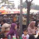 Warga Nikmati Kuliner Car Free Day
