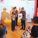 Dodi Reza Alex Terima Penghargaan Best Communicator 2018