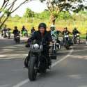 Landing Di Kendari, Ketum PPP Konvoi Harley Davidson Menuju Penginapan
