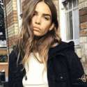 Hana Cross, 'Aset' Pribadi Dijamah Brooklyn Beckham