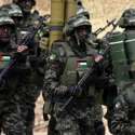 Rayakan HUT Ke-31, Hamas Gelar Parade Militer