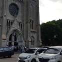 Halaman Masjid Istiqlal Jadi Titik Parkir Jemaat Katedral Dalam Misa Natal