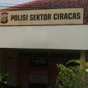Polsek Ciracas Diduga Dibakar Massa