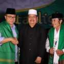 Zulkifli Dan Rhoma Didaulat Jadi Keluarga Pesantren Sunan Dradjat