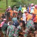 Longsor Sukabumi, 5 Orang Meninggal Sementara 38 Orang Belum Ditemukan