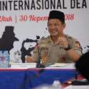 Kapolri Larang Anggotanya Selfie Pose Jempol dan Dua Jari