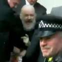 Ekuador Akhiri Suaka, Julian Assange Ditangkap Polisi Inggris