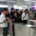 Hari Pertama MRT Berbayar, Mesin Tiket Hingga Gerbang Pembayaran Bermasalah