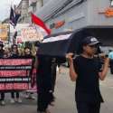 Gerakan Daulat Rakyat Bawa Keranda Mayat Hitam Ke Bawaslu