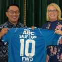 Jersey Persib Diberikan Emil Untuk Wali Kota Melbourne