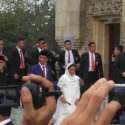 Tinggalkan Makam Ani Yudhoyono, Jokowi Diteriaki Warga