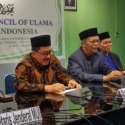 MUI Batal Berfatwa Soal Kasus Wanita Bawa Anjing Ke Masjid