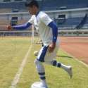Alasan Pelatih Persib Tetap Bawa Jupe Yang Cedera Ke Surabaya