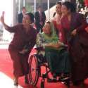 Hangat dan Akrab, Keluarga Gus Dur Dan Megawati Sempat Selfie Jelang Sidang Tahunan MPR
