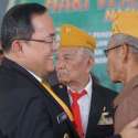 Selain Anugerahkan Tanda Kehormatan, Bupati Dodi Reza Hadiahkan Umrah Gratis Untuk Veteran