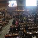 Hari Terakhir Berkantor, Anggota DPR Ramai-ramai Hadiri Rapat Paripurna