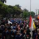 1.000 Mahasiswa UIN Jakarta Konvoi Ke Gedung DPR, Tuntutan Mereka Bertambah Satu