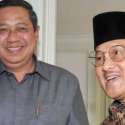 Lihat Habibie Dari Jauh, SBY Ditemani Ilham Habibie Dan Temmy Habibie