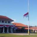 Tiga Hari Berkabung Nasional, Kibarkan Bendera Setengah Tiang