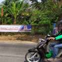 Satpol PP Ancam Sikat Spanduk Bacalon Kepala Daerah