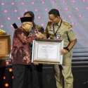 Anies Baswedan Raih Penghargaan Sebagai Kepala Daerah Bebas Korupsi