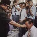 Tradisi Politik Sukarno Dihancurkan Para Buzzer...