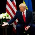 Trump Tangguhkan Bantuan Ke Ukraina Usai Telepon Zelensky Selama 90 Menit