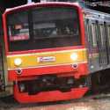 Rel Tergenang Banjir, Berikut Perjalanan KRL Jabodetabek Yang Terganggu