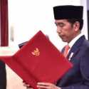 Jokowi Lantik Hakim MK Yang Baru, Daniel Yusmic Pancastaki Foekh