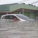 Tiga Pasien Rumah Sakit Di Bekasi Timur Terjebak Banjir